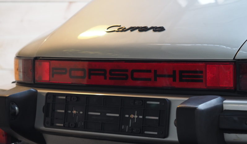 Porsche 911 3.2 Targa boite 915 1983 – Vendue complet
