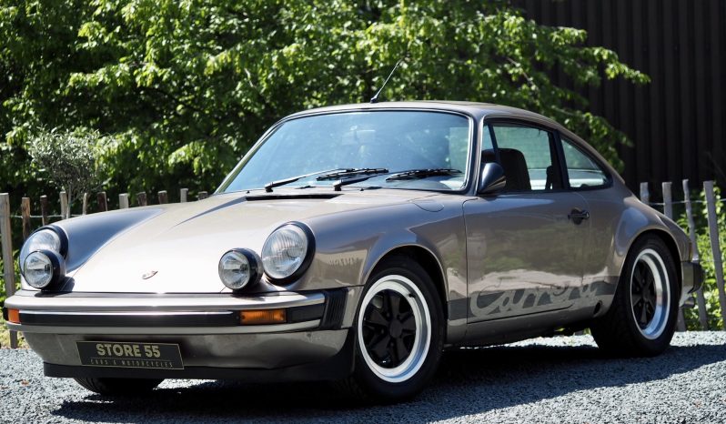 Porsche 911 3.0 SC Coupé 915 1982 – Vendue complet