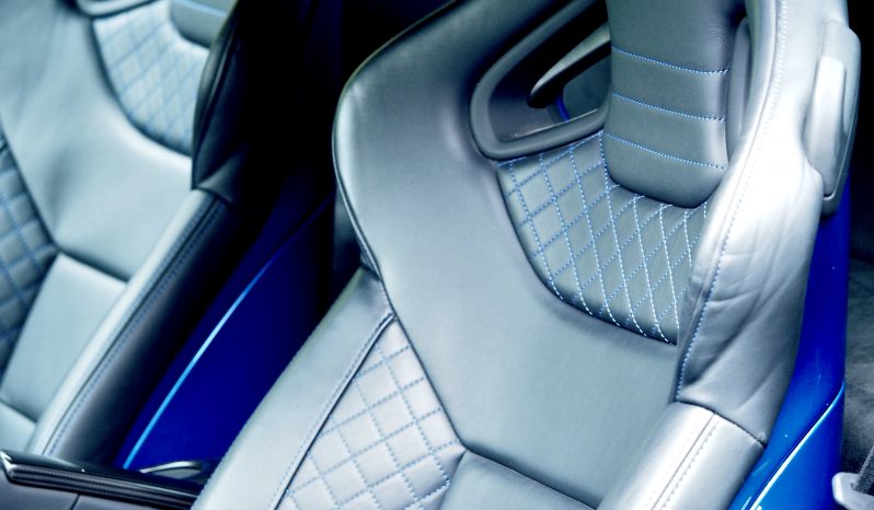 AUDI R8 LMX Quattro V10 5.2 FSI 2015 – Vendue complet