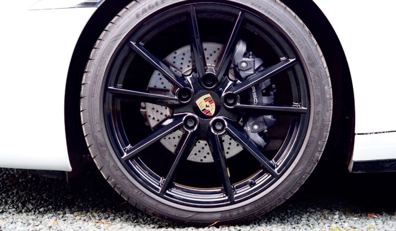 Porsche 992 TARGA 4 PDK – 2021 complet