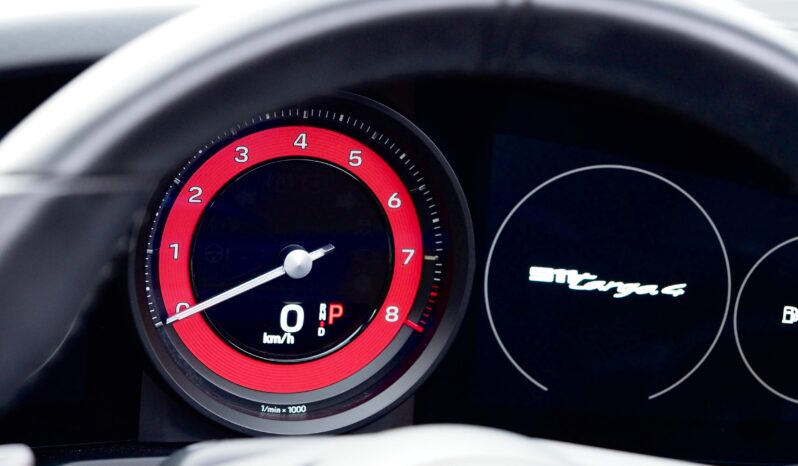 Porsche 992 TARGA 4 PDK – 2021 complet