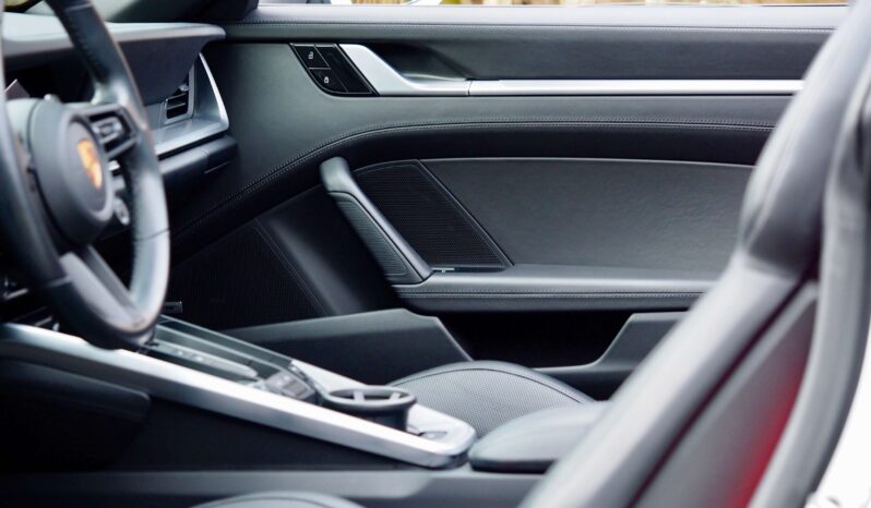 Porsche 992 TARGA 4 PDK – 2021 complet