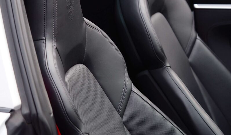 Porsche 992 TARGA 4 PDK – 2021 complet
