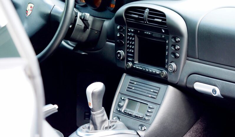 Porsche 996 Carrera 4S 3.6 Coupé BV6 – 2003 complet