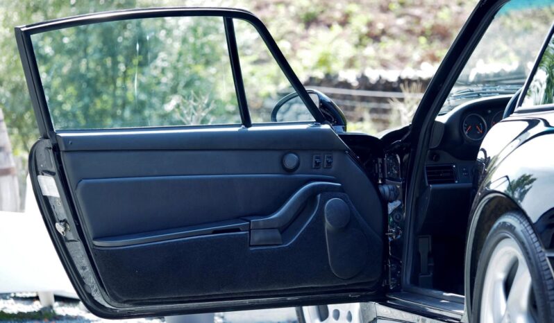 Porsche 993 Carrera S 3.6 BV6 Coupé – 1997 complet