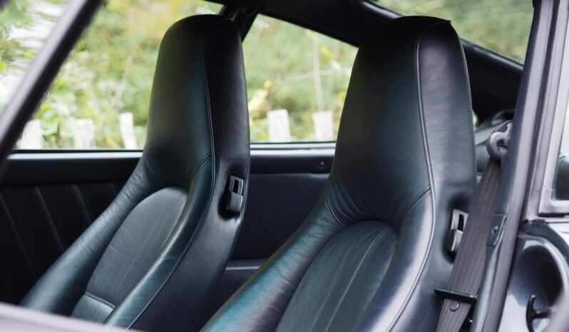 Porsche 994 Carrera 4 3.6 BV6 – 1992 complet