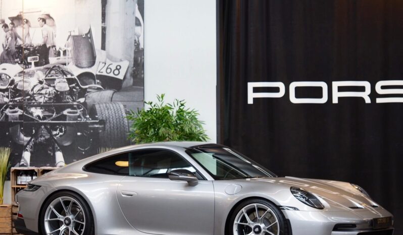 Porsche 992.1 GT3 Touring 4.0 PDK – 2022 complet