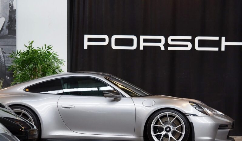 Porsche 992.1 GT3 Touring 4.0 PDK – 2022 complet