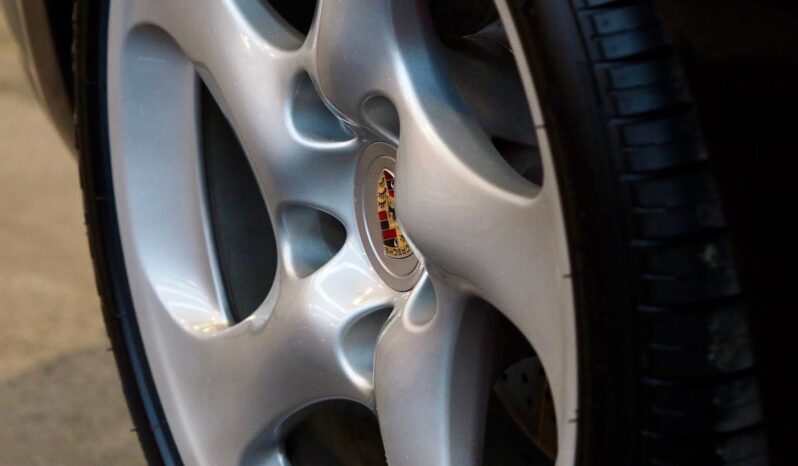 Porsche 996 Carrera 4S 3.6 Coupé BV6 – 2003 – Vendue complet