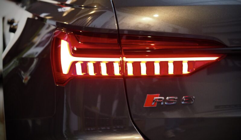 AUDI RS6 4.0 V8 TFSI Quattro C8 Tiptronic S – 2021 ( MOD 2022 ) – Vendue complet