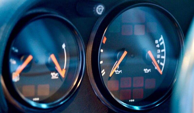 Porsche 993 Carrera 3.6 Coupé BV6 – 1994 – Vendue complet