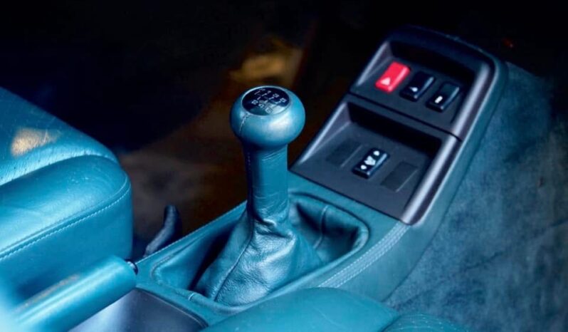 Porsche 993 Carrera 3.6 Coupé BV6 – 1994 – Vendue complet