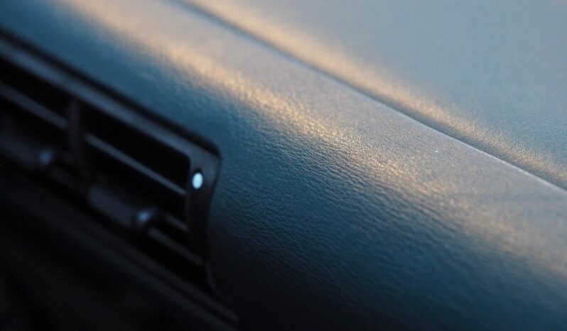 Porsche 993 Carrera 3.6 Coupé BV6 – 1994 – Vendue complet