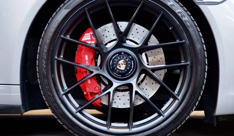 Porsche 991.2 Carrera 4 GTS 3.0 PDK Coupé – 2017 – Vendue complet