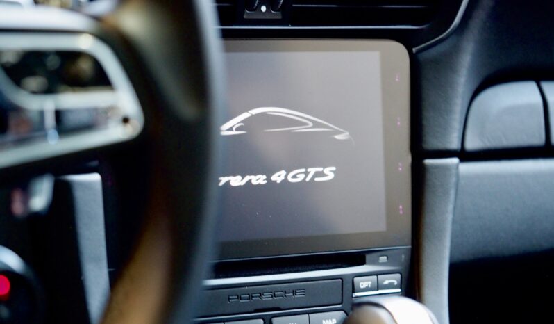 Porsche 991.2 Carrera 4 GTS 3.0 PDK Coupé – 2017 – Vendue complet