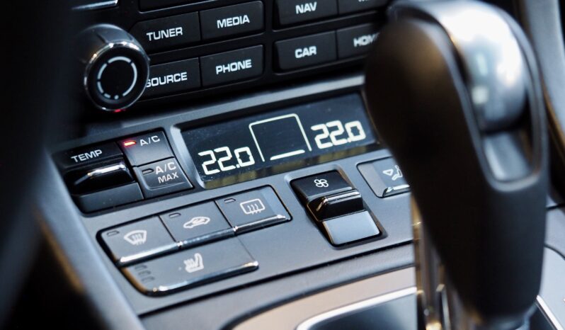 Porsche 991.2 Carrera 4 GTS 3.0 PDK Coupé – 2017 – Vendue complet