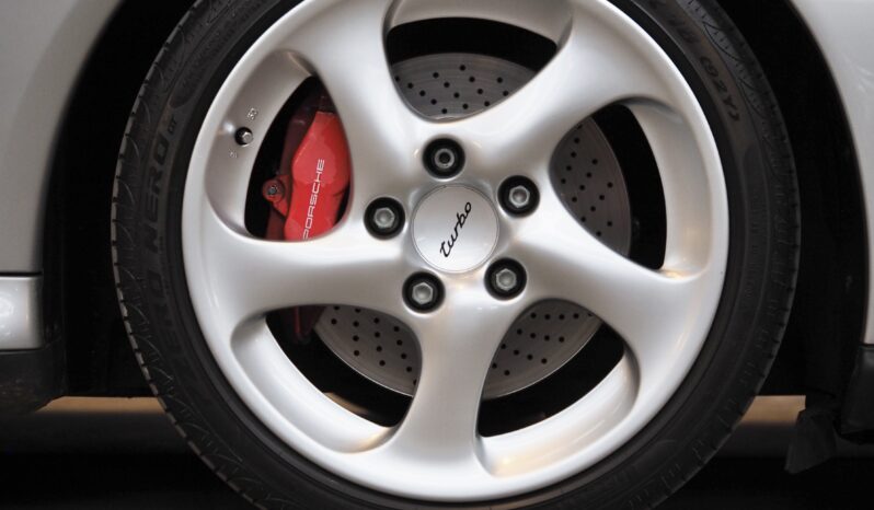 Porsche 996 Turbo 3.6 Coupé BV6 – 2000 – Vendue complet