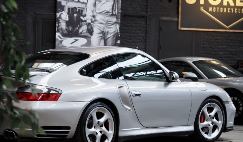 Porsche 996 Turbo 3.6 Coupé BV6 – 2000 – Vendue complet