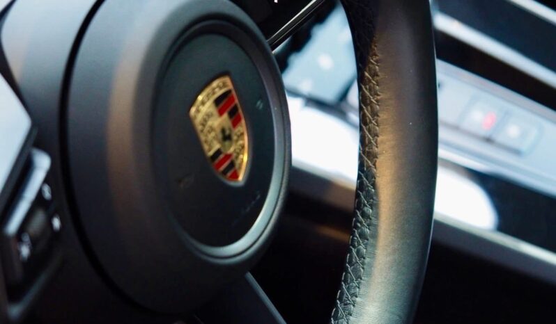 Porsche 992.2 Carrera 3.0 PDK Coupé – 2020 – Vendue complet