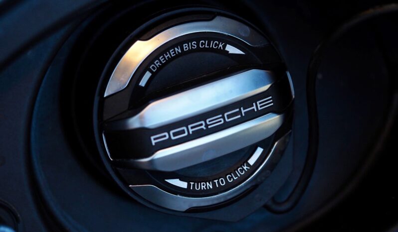 Porsche 992.2 Carrera 4 GTS 3.6 T-Hybrid Cabriolet – 2025 complet