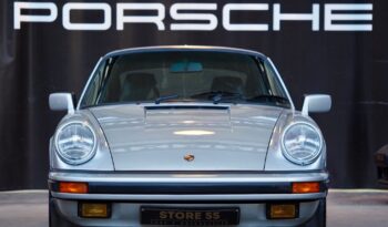 Porsche 911 Carrera 3.2 G50 Coupé – 1987 complet