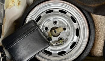 Porsche 911 Carrera 3.2 Targa 915 – 1984 complet