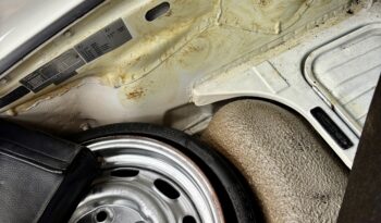 Porsche 911 Carrera 3.2 Targa 915 – 1984 complet