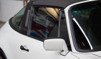 Porsche 911 Carrera 3.2 Targa 915 – 1984 complet