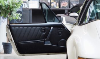 Porsche 911 Carrera 3.2 Targa 915 – 1984 complet