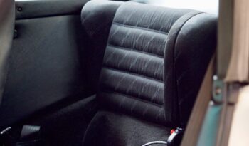 Porsche 911 Carrera 3.2 Targa 915 – 1984 complet