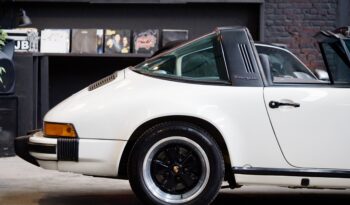 Porsche 911 Carrera 3.2 Targa 915 – 1984 complet