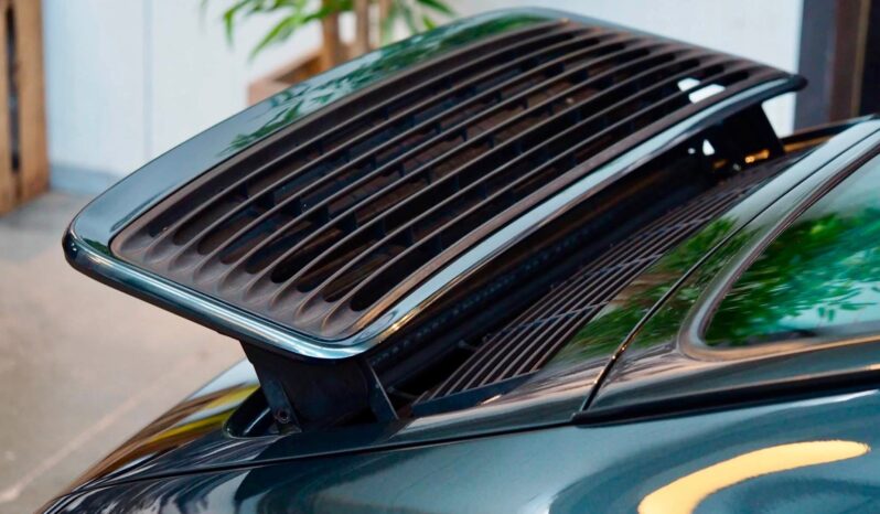 Porsche 993 Carrera 4 3.6 Coupé BV6 – 1995 complet