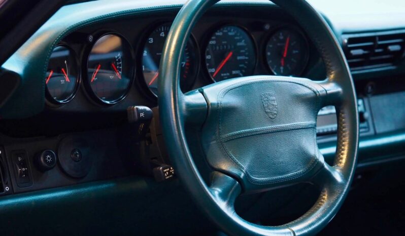 Porsche 993 Carrera 4 3.6 Coupé BV6 – 1995 complet