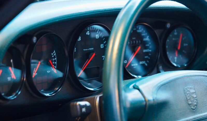 Porsche 993 Carrera 4 3.6 Coupé BV6 – 1995 complet
