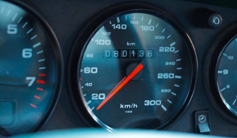 Porsche 993 Carrera 4 3.6 Coupé BV6 – 1995 complet