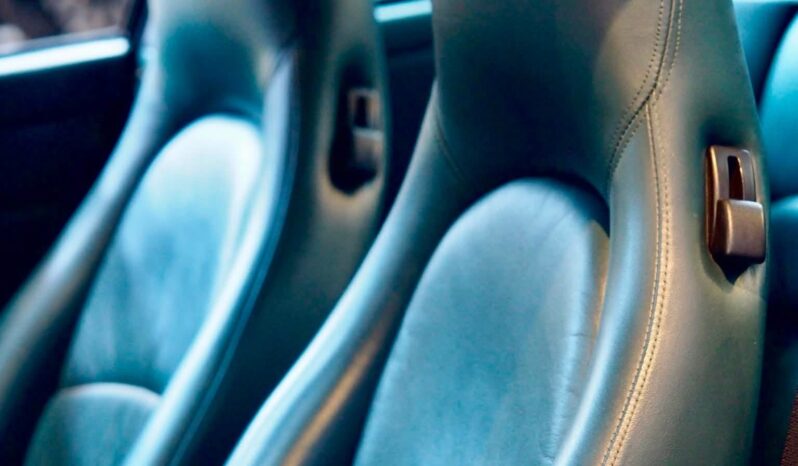 Porsche 993 Carrera 4 3.6 Coupé BV6 – 1995 complet