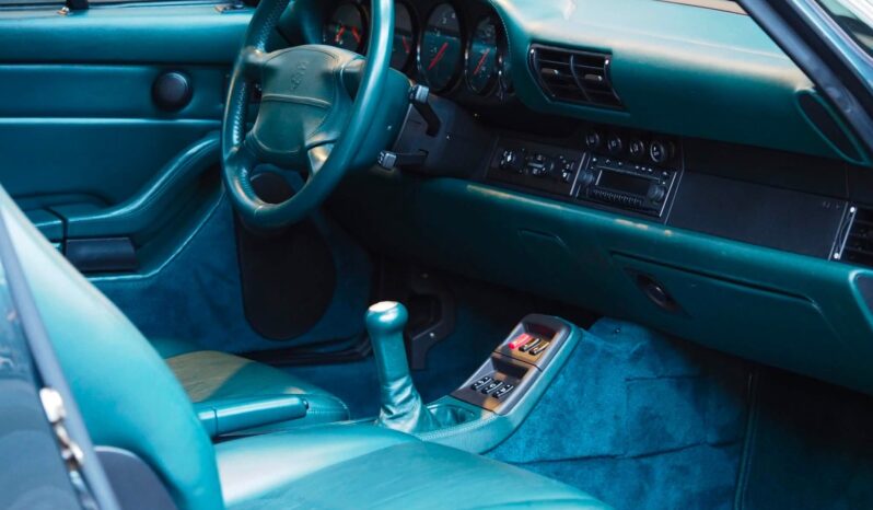 Porsche 993 Carrera 4 3.6 Coupé BV6 – 1995 complet