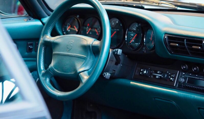 Porsche 993 Carrera 4 3.6 Coupé BV6 – 1995 complet