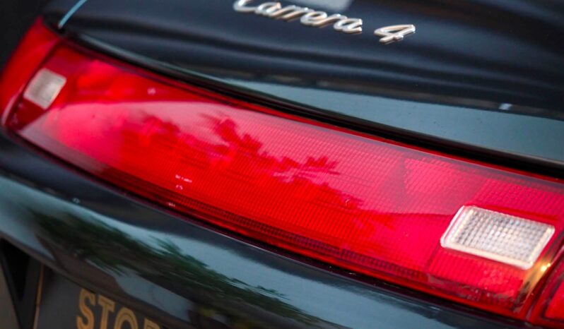 Porsche 993 Carrera 4 3.6 Coupé BV6 – 1995 complet