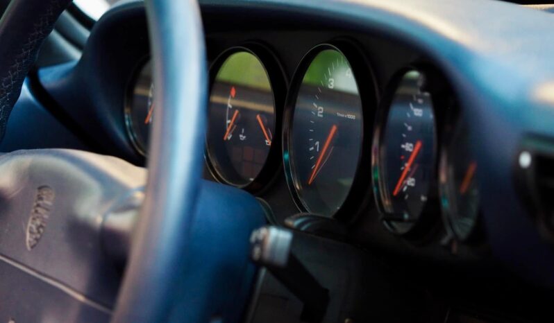Porsche 993.2 Carrera 4 Varioram 286 Cv BV6 – 1997 – Vendue complet