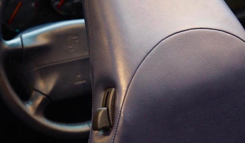 Porsche 993.2 Carrera 4 Varioram 286 Cv BV6 – 1997 – Vendue complet