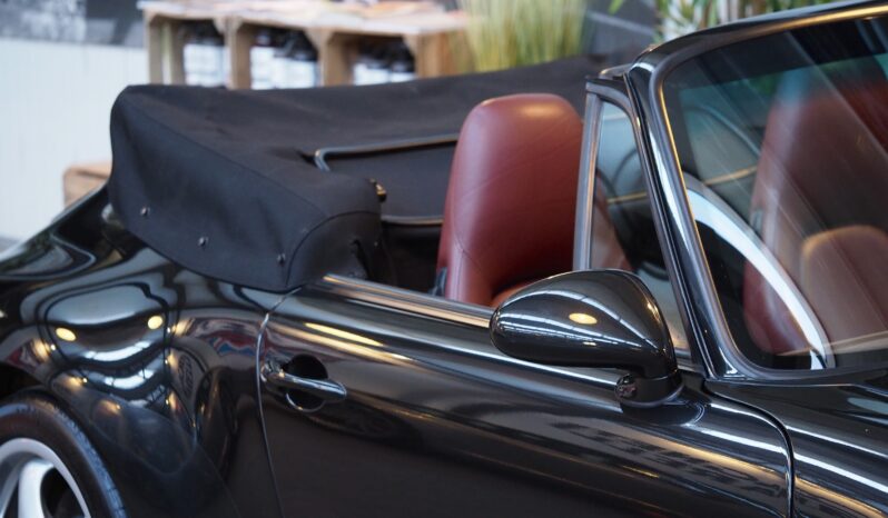 Porsche 993.1 Carrera 3.6 Cabriolet BV6 – 1994 – Vendue complet
