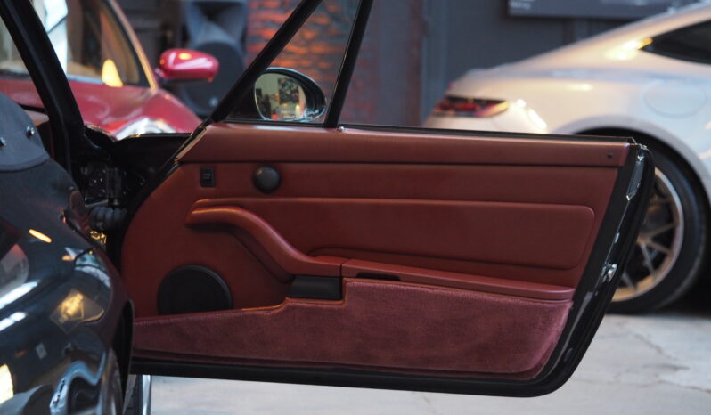 Porsche 993.1 Carrera 3.6 Cabriolet BV6 – 1994 – Vendue complet